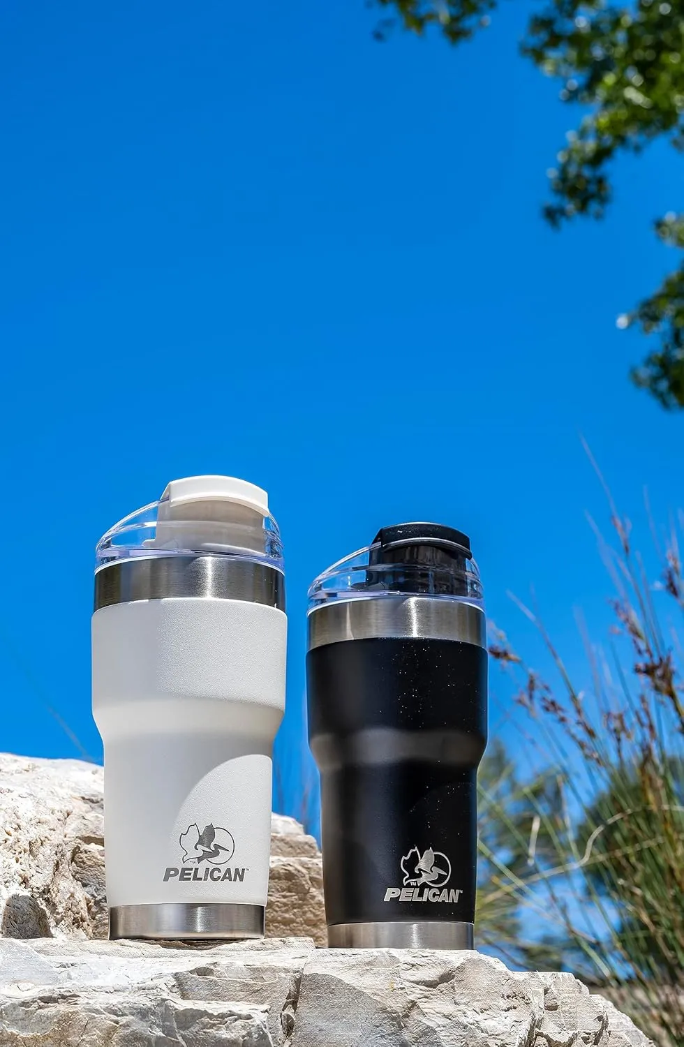 Pelican Hydration Pelican Traveler 22 oz Vacuum Insulated Tumbler - Stainless Steel Double Wall Travel with Dual Lid, Powder Coated Insulated Coffee Mug For Hot Cold Drinks, Breeze