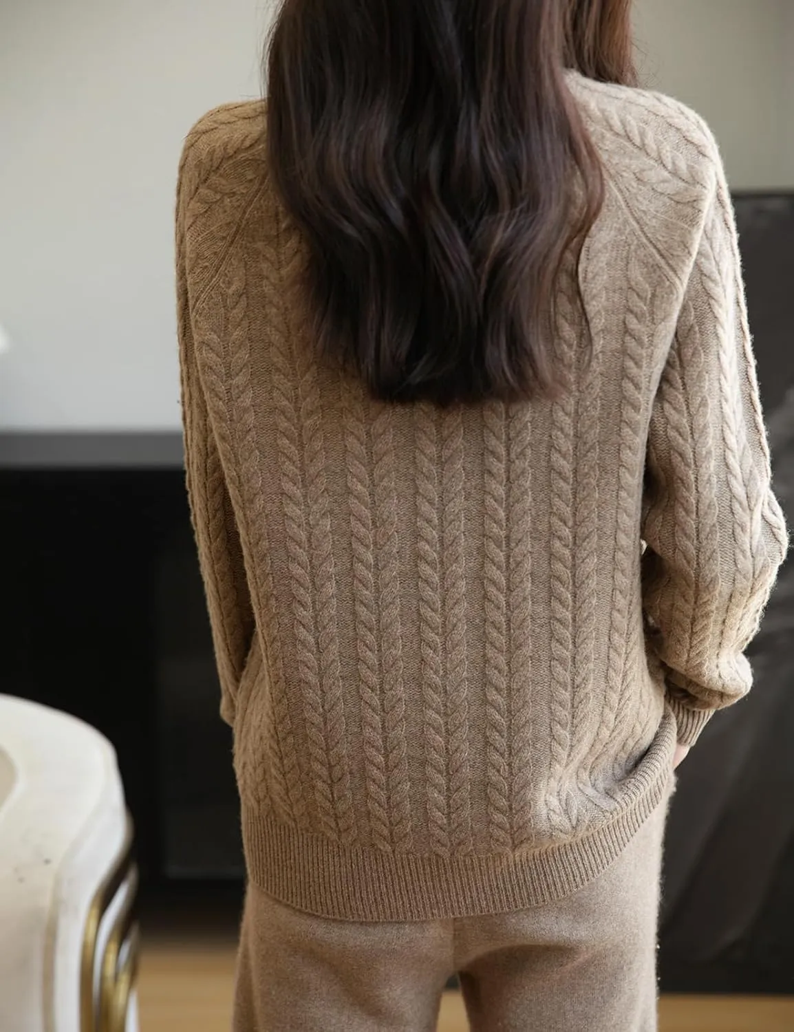 Women's Crew Neck 100% Merino Wool Sweater 2025 Fall Winter Vintage Cable Warm Long Sleeve Knit Pullover Tops